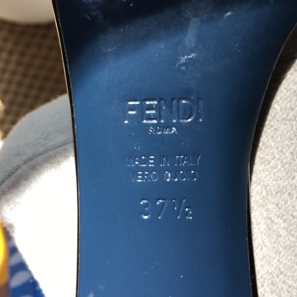 FENDI - Picture 8 of 8